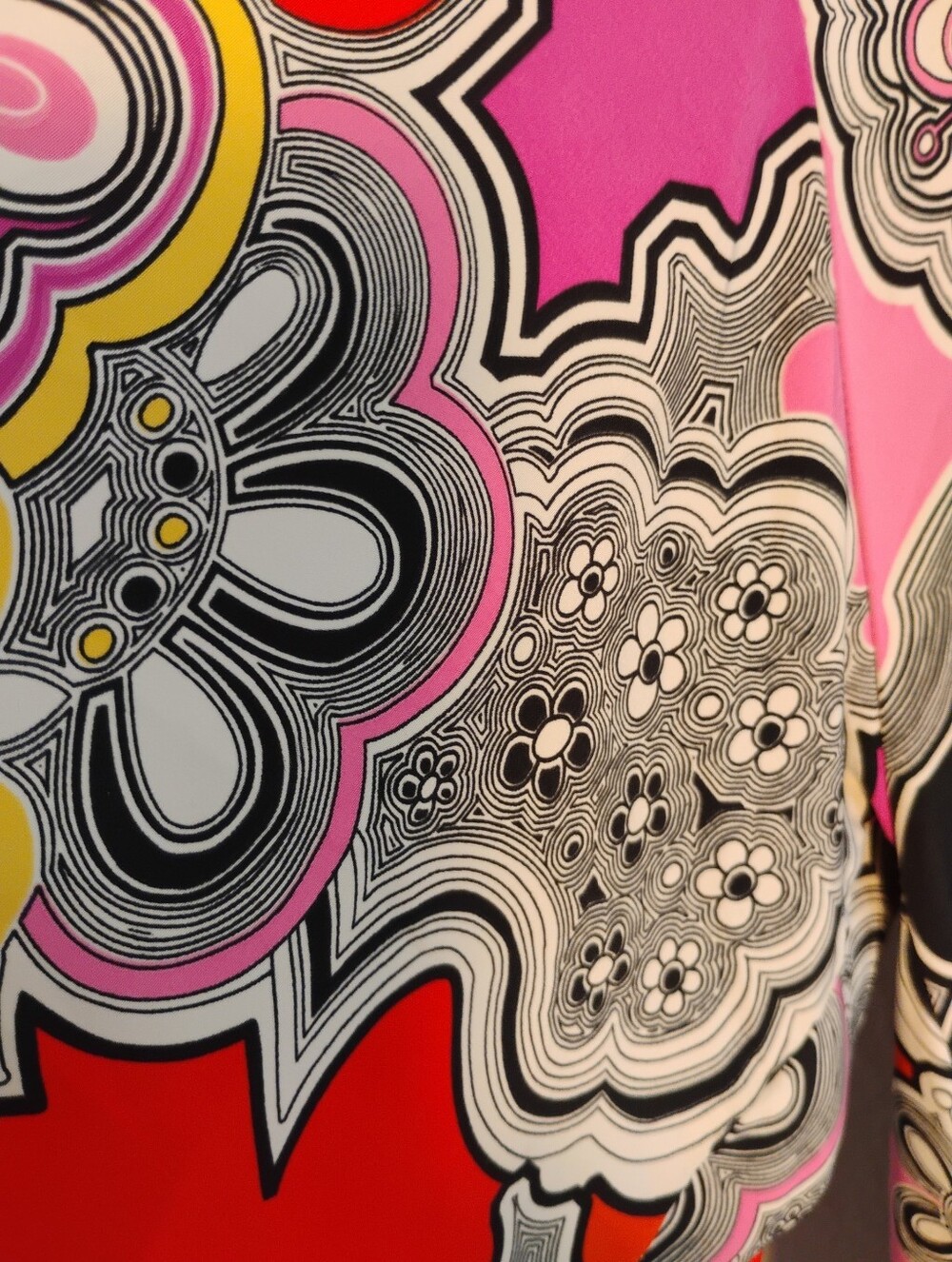 Natori Pink, Black & Yellow Floral-Print Dress - Picture 4 of 4